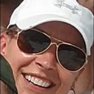 Meet your Posher, Deb